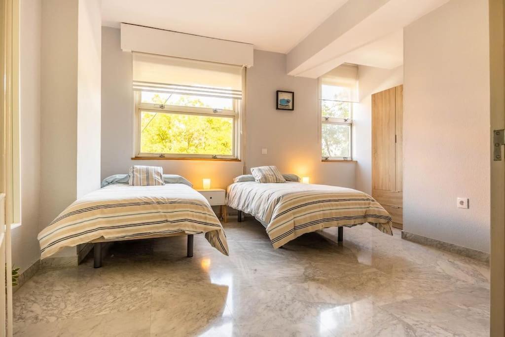 Apartamento Ronda De Triana 45 Sevilha Exterior foto